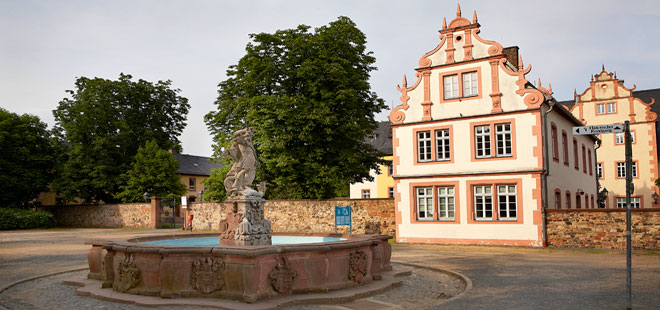 Das Bild zeigt das Friedberger Schloss, copyright Reiner Strack (IMG_9233)