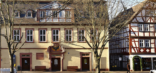 Das Bild zeigt die Kaiserstraße, copyright Reiner Strack (MG7399)